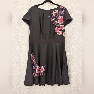 Elle dress with floral design